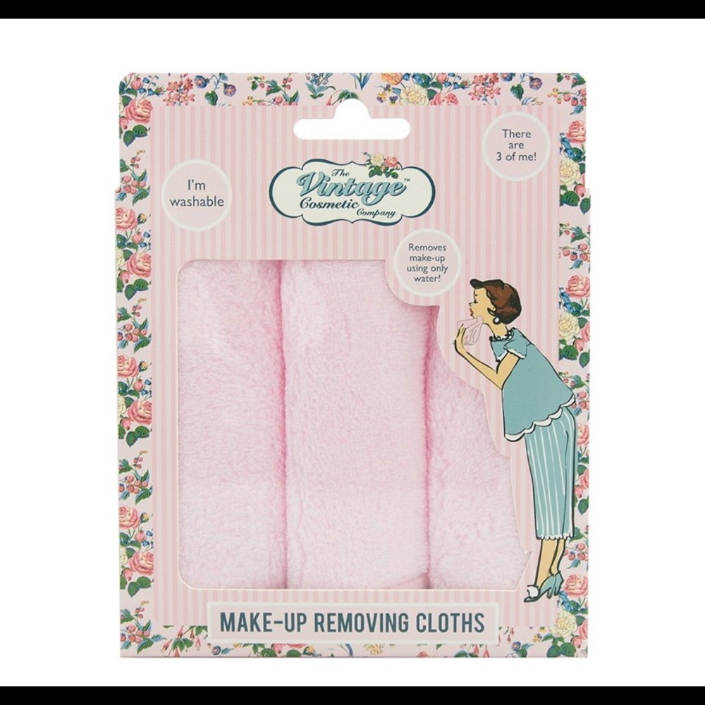 NWT Make up removing wipes